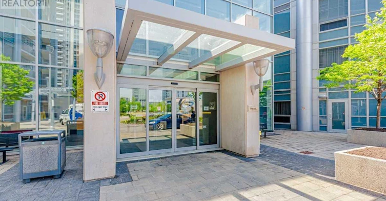 525-135 Village Green Square, Toronto, ON, M1S 0G4 - 32
