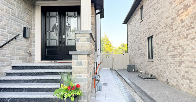 Lower-1606 Sandhurst Crescent, Pickering, ON, L1V 6W2