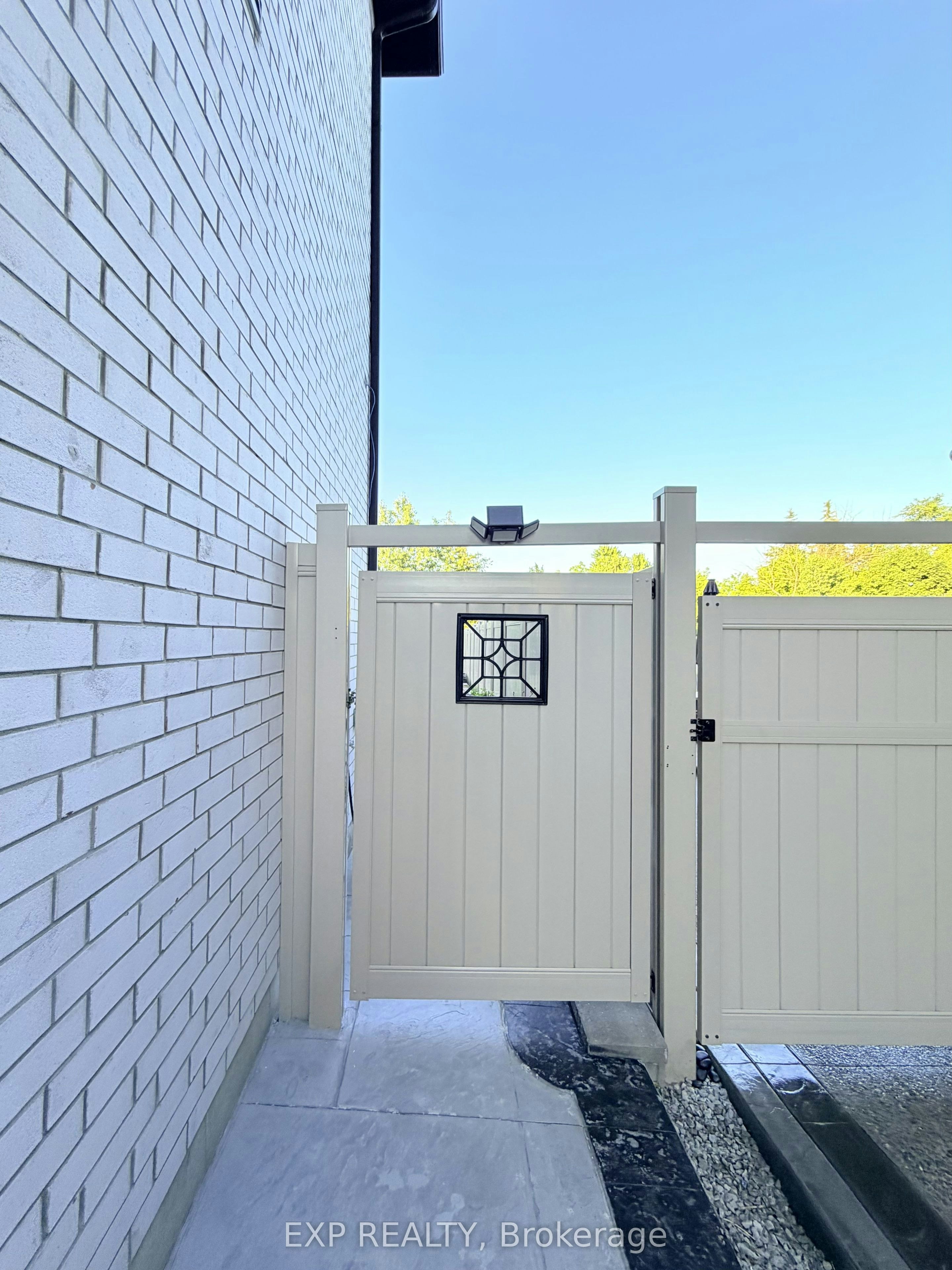 Lower-1606 Sandhurst Crescent, Pickering, ON, L1V 6W2 - 3