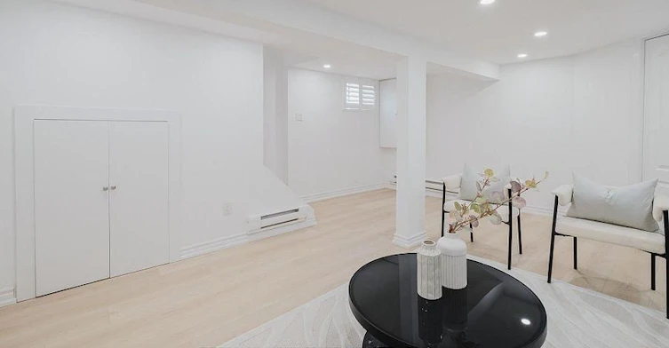 18 Glen Stewart Avenue, Toronto, ON, M4E 1P7 - 15