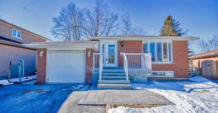 Main-16 Montavista Street, Toronto, ON, M1G 3C2