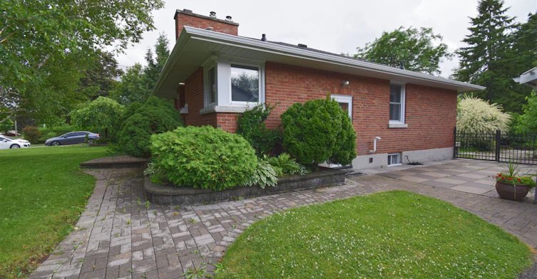 250 Meadow Road, Whitby, ON, L1N 3K2 - 4