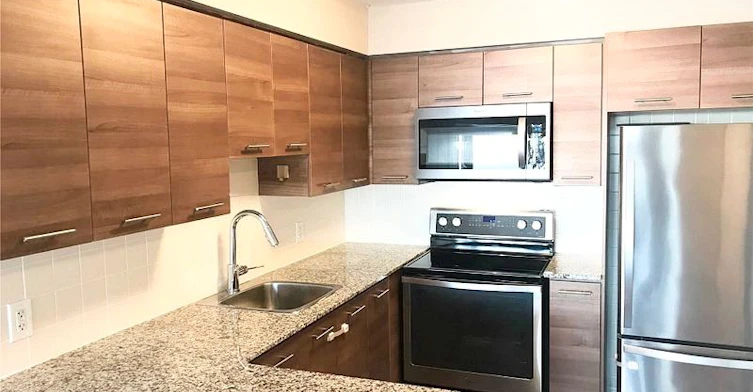 1718-135 Village Green Square, Toronto, ON, M1S 0G4 - 2