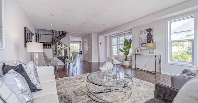 1 Burnsborough Street, Ajax, ON, L1S 0A7 - 8