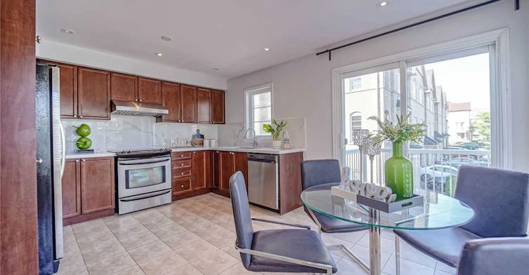 1 Burnsborough Street, Ajax, ON, L1S 0A7 - 12