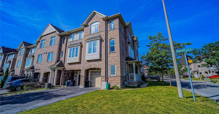 1 Burnsborough Street, Ajax, ON, L1S 0A7 - 3