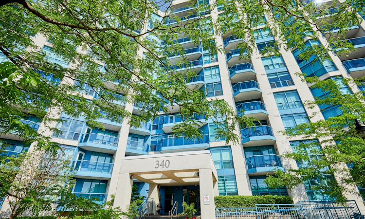 MPH04-340 Watson Street W