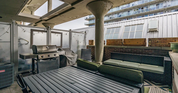 325-233 Carlaw Avenue, Toronto, ON, M4M 3N6 - 22