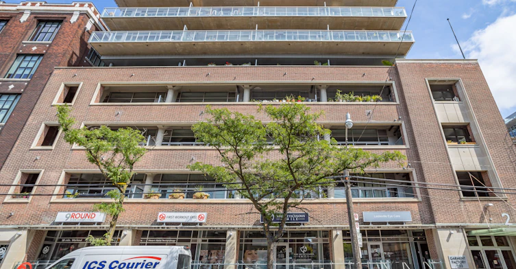 325-233 Carlaw Avenue, Toronto, ON, M4M 3N6 - 2