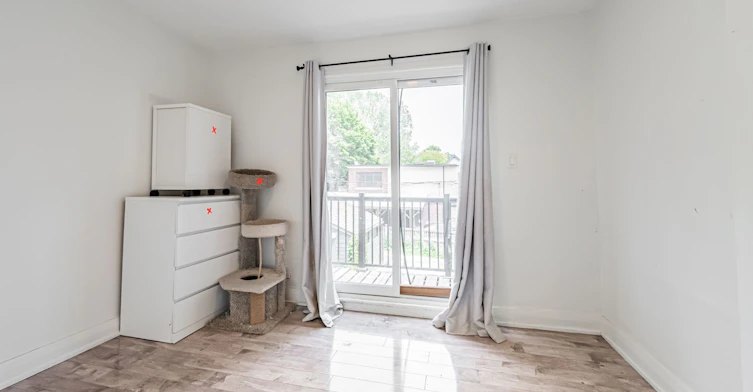 573 Coxwell Avenue, Toronto, ON, M4C 3B5 - 19