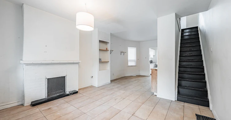 573 Coxwell Avenue, Toronto, ON, M4C 3B5 - 3