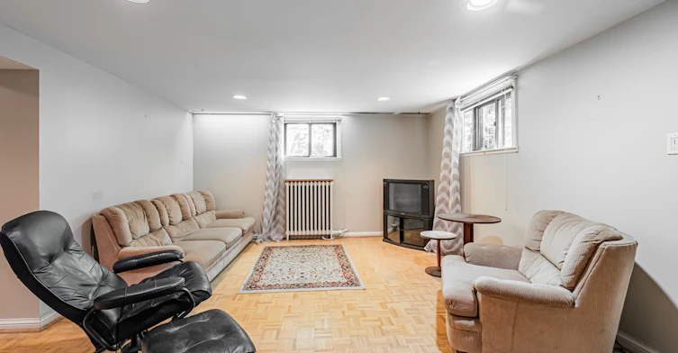 59 Parkview Hill Crescent, Toronto, ON, M4B 1R1 - 26