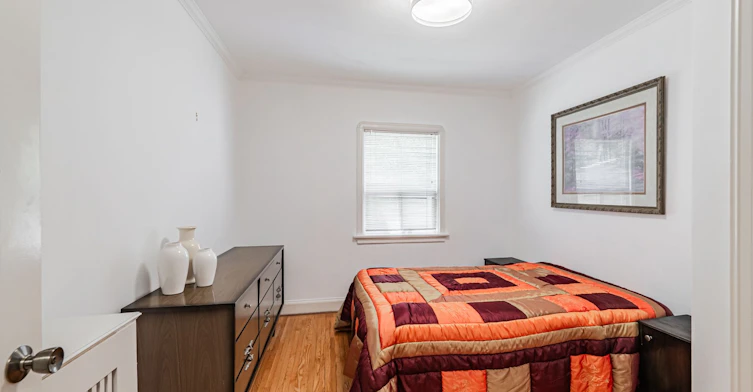 59 Parkview Hill Crescent, Toronto, ON, M4B 1R1 - 18
