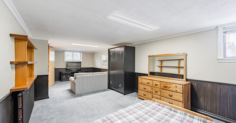 59 Parkview Hill Crescent, Toronto, ON, M4B 1R1 - 31