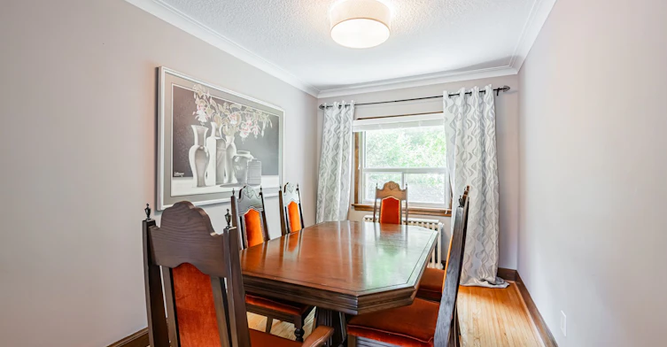 59 Parkview Hill Crescent, Toronto, ON, M4B 1R1 - 10