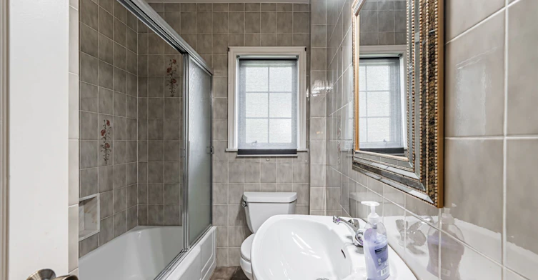 59 Parkview Hill Crescent, Toronto, ON, M4B 1R1 - 24
