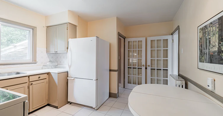 59 Parkview Hill Crescent, Toronto, ON, M4B 1R1 - 13