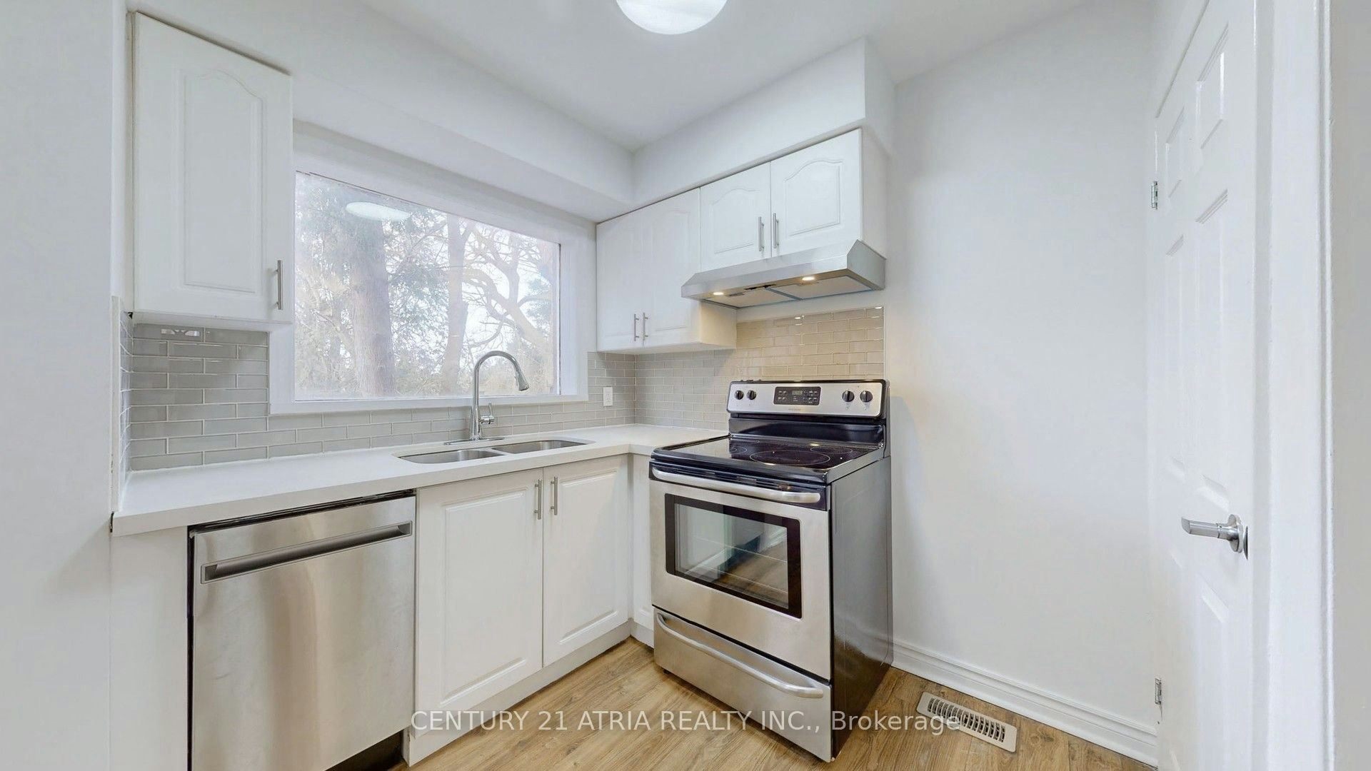 Main-126 Celeste Drive, Toronto, ON, M1E 2V1 - 10