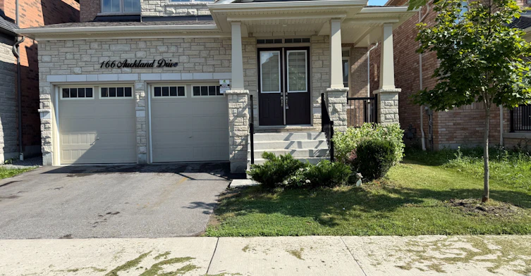 166 Auckland Drive, Whitby, ON, L1P 0J2 - 2
