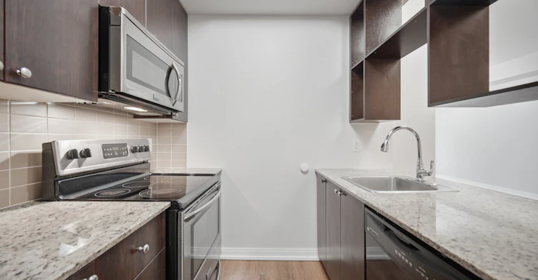 206-151 Village Green Square, Toronto, ON, M1S 0K5 - 9