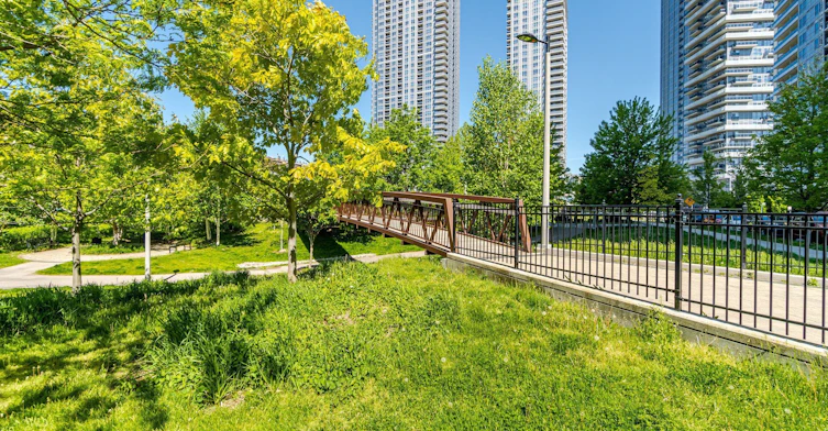 206-151 Village Green Square, Toronto, ON, M1S 0K5 - 35