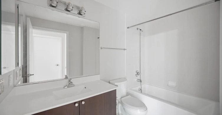 206-151 Village Green Square, Toronto, ON, M1S 0K5 - 27