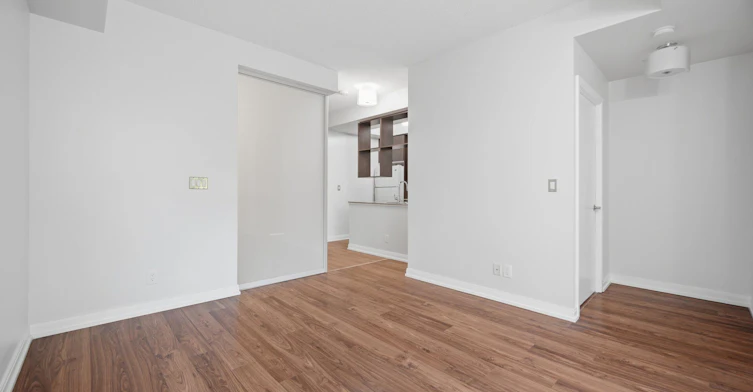 206-151 Village Green Square, Toronto, ON, M1S 0K5 - 17