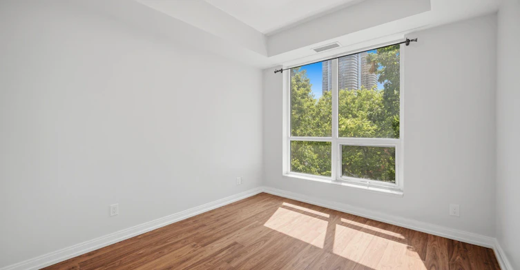 206-151 Village Green Square, Toronto, ON, M1S 0K5 - 21