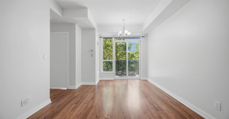 206-151 Village Green Square, Toronto, ON, M1S 0K5 - 18