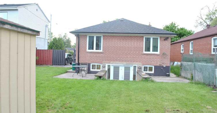 BSMT Studio Space-985 Victoria Park Avenue, Toronto, ON, M4B 2J4 - 11
