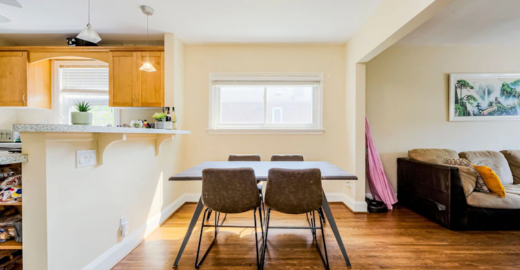 32 Florens Avenue, Toronto, ON, M1L 1R6 - 11