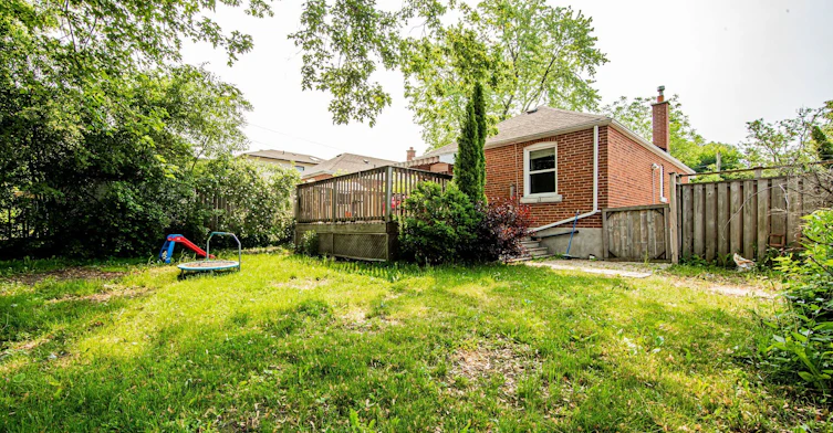 32 Florens Avenue, Toronto, ON, M1L 1R6 - 28