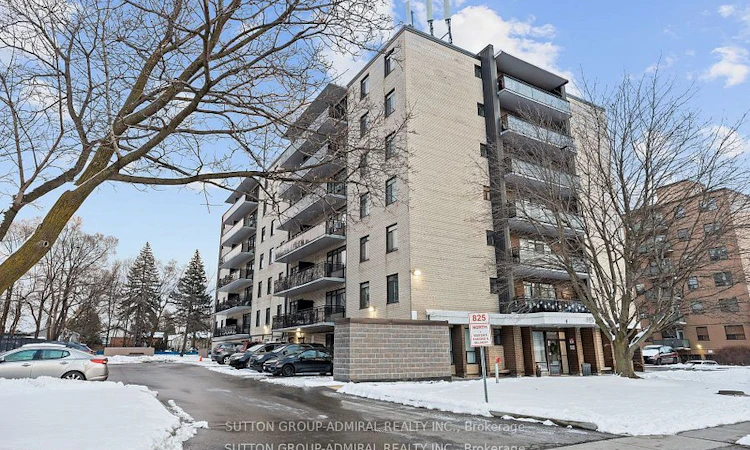 406-825 Kennedy Road N