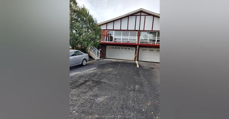 Lower-594 Birchmount Road, Toronto, ON, M1K 1P9 - 14