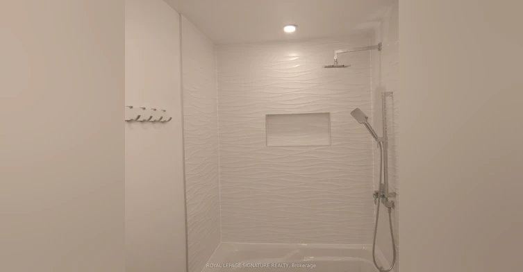 Lower-594 Birchmount Road, Toronto, ON, M1K 1P9 - 4