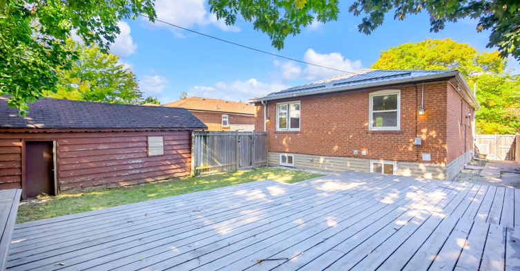 Main-49 Mcgregor Road W, Toronto, ON, M1P 1C9 - 17