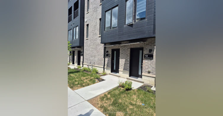 21 Calamint Lane, Toronto, ON, M1W 2H1