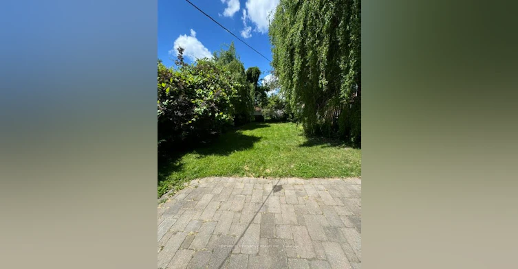 10 Memorial Park Avenue, Toronto, ON, M4J 2J6 - 17
