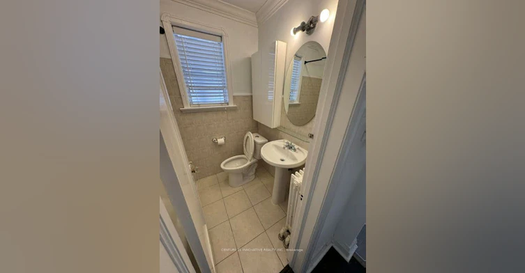 10 Memorial Park Avenue, Toronto, ON, M4J 2J6 - 9