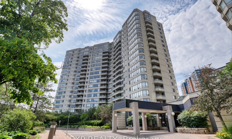 1006-150 Alton Towers Circle
