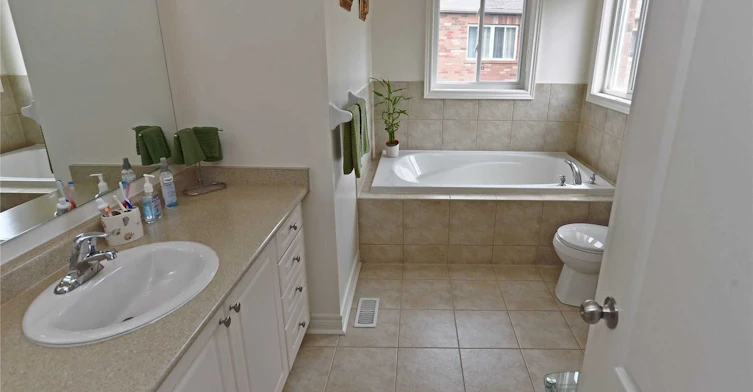 1684 Gower Drive, Oshawa, ON, L1K 0J7 - 17