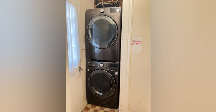 Bsmt-8 Lesskim Court, Toronto, ON, M1W 3T7 - 9