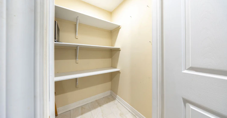 BSMT-72 Lampman Drive, Toronto, ON, M1E 5K9 - 5
