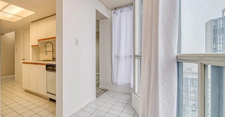 1802-1470 Midland Avenue, Toronto, ON, M1P 4Z4 - 17