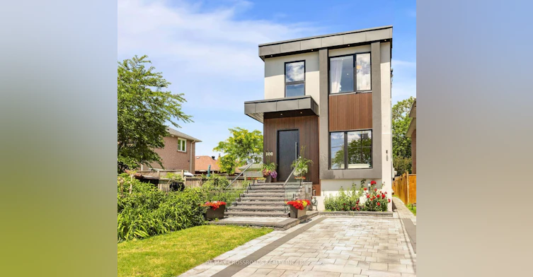 10 Hamstead Avenue, Toronto, ON, M4C 2S4