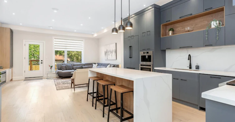 10 Hamstead Avenue, Toronto, ON, M4C 2S4 - 7