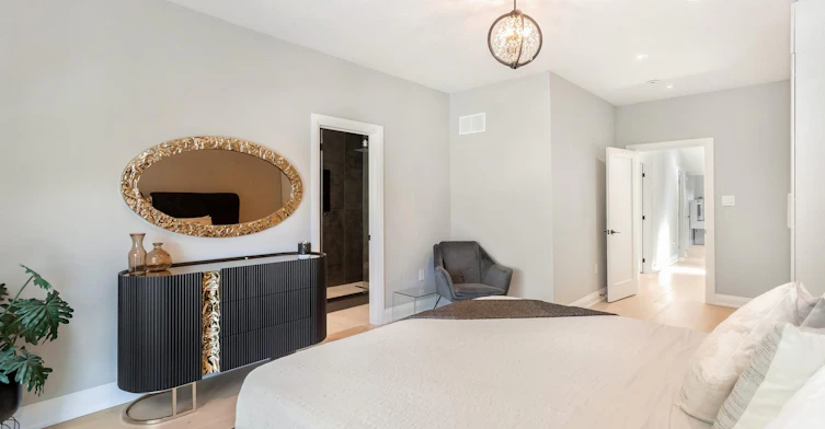 10 Hamstead Avenue, Toronto, ON, M4C 2S4 - 17