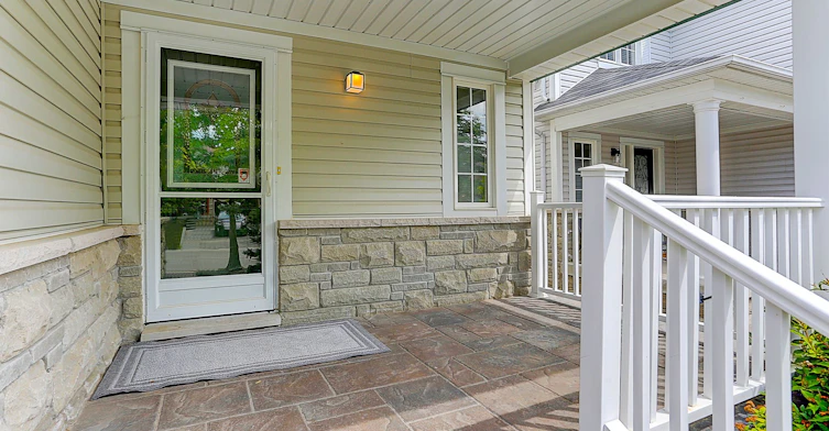 4 Sinden Drive, Whitby, ON, L1M 2B8 - 5