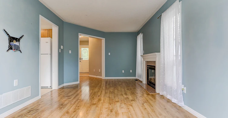 4 Sinden Drive, Whitby, ON, L1M 2B8 - 9