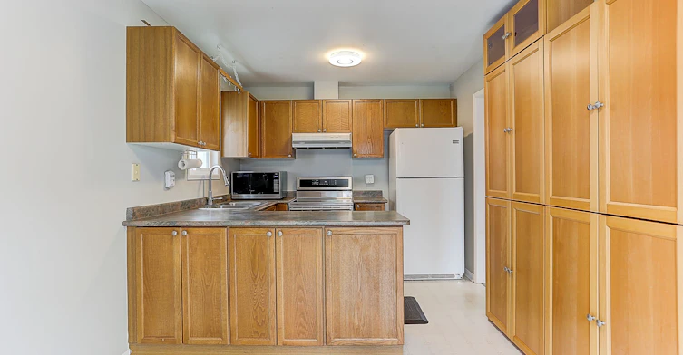 4 Sinden Drive, Whitby, ON, L1M 2B8 - 12